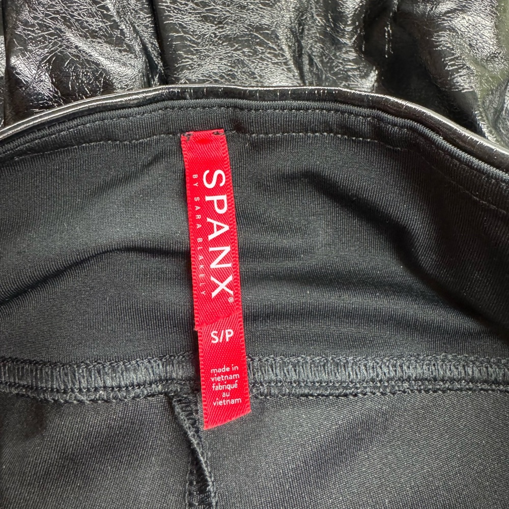 SPANX Faux Patent Leather Leggings Classic Black #20301R S - Picture 8 of 9